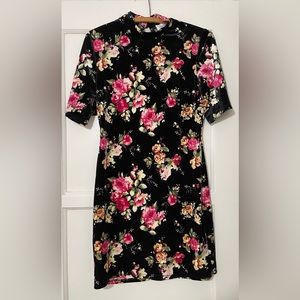 NWOT Current Project Velvet Flower Dress Black Size Small